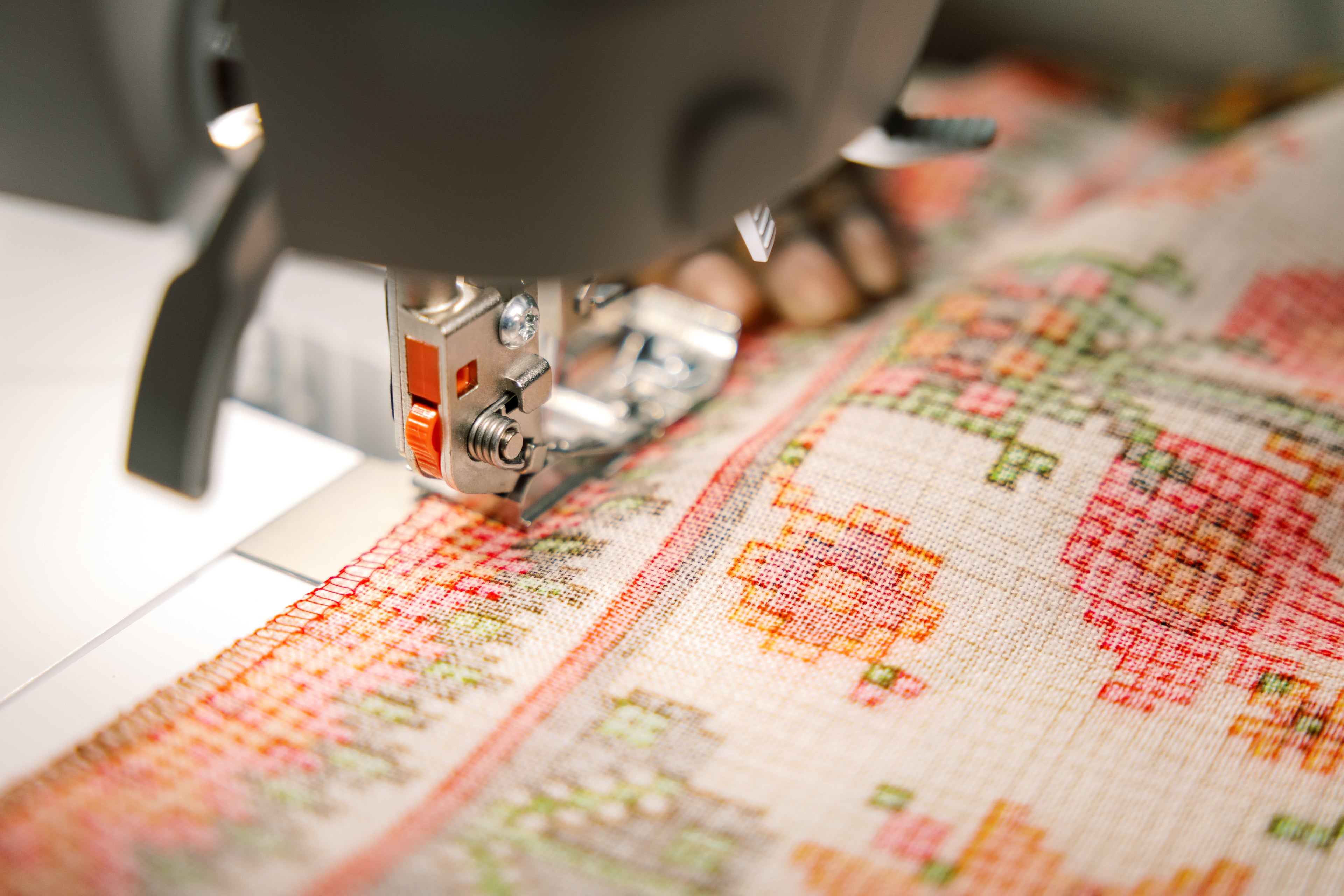 BERNINA L 660
