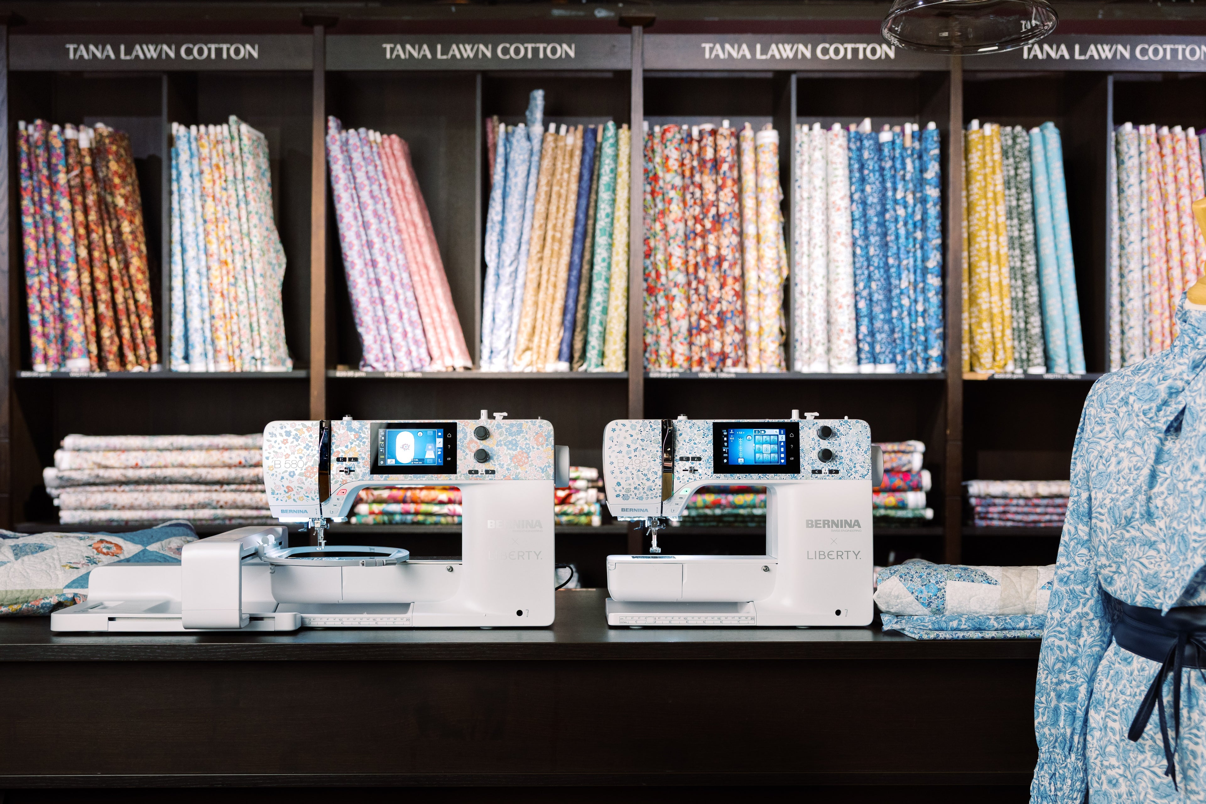 BERNINA B580 E Liberty Edition