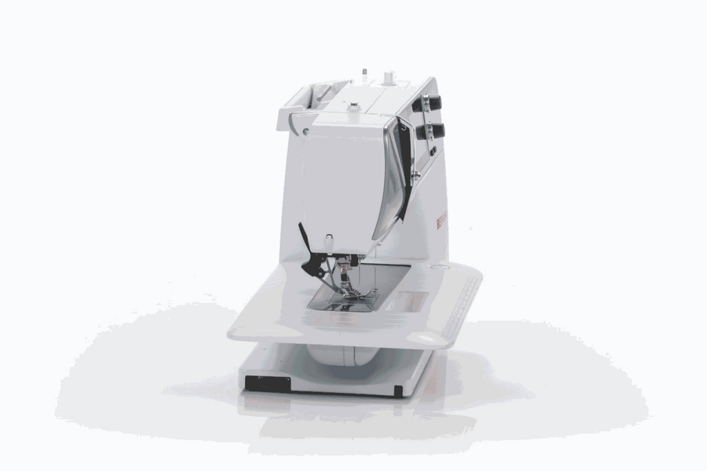 Bernina B570 Quilters Edition w/Embroidery