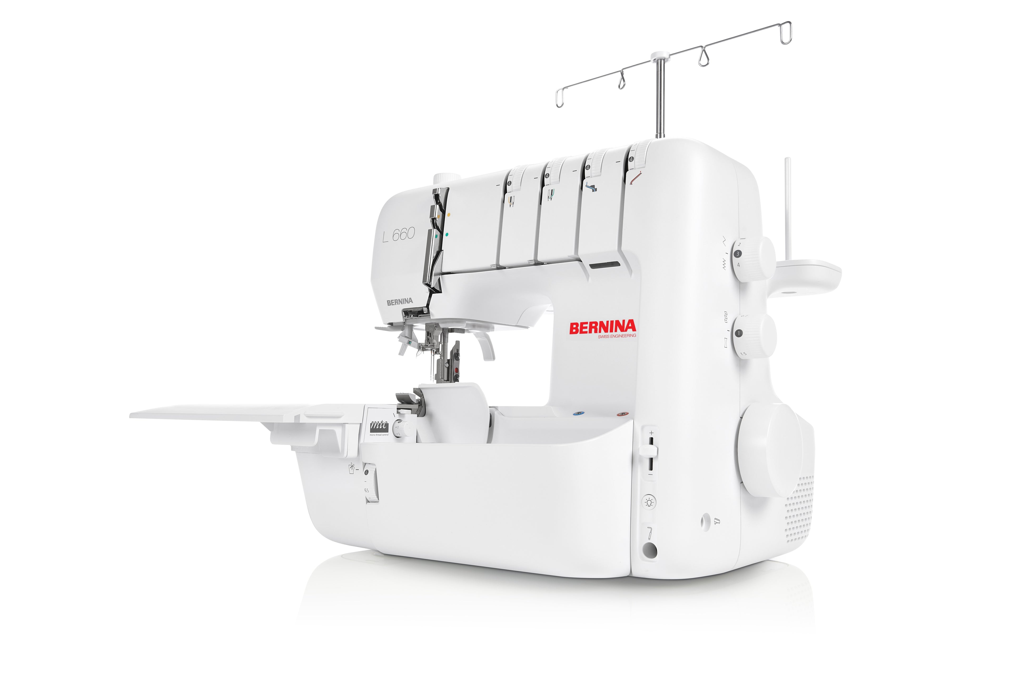 BERNINA L 660